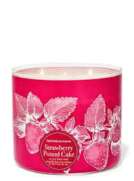 White Barn Strawberry Pound Cake 3-Wick Candle - Image 3