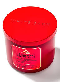 White Barn Strawberry Pound Cake 3-Wick Candle - Image 2