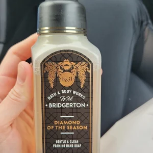 bridgerton diamond of the season hand soap